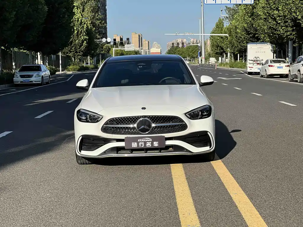 Mercedes-Benz C-Class — миниатюра 2