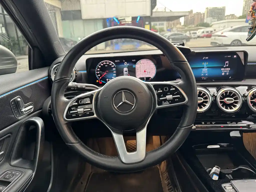 Mercedes-Benz A-Class (Import) — миниатюра 10