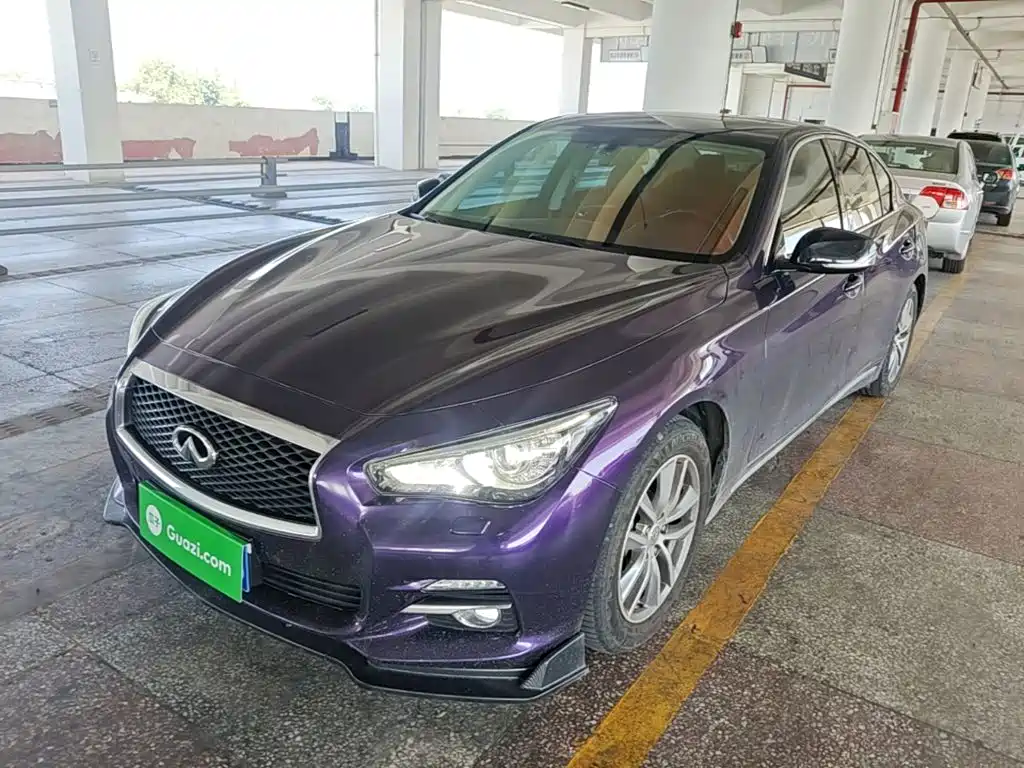 Infiniti Q50L