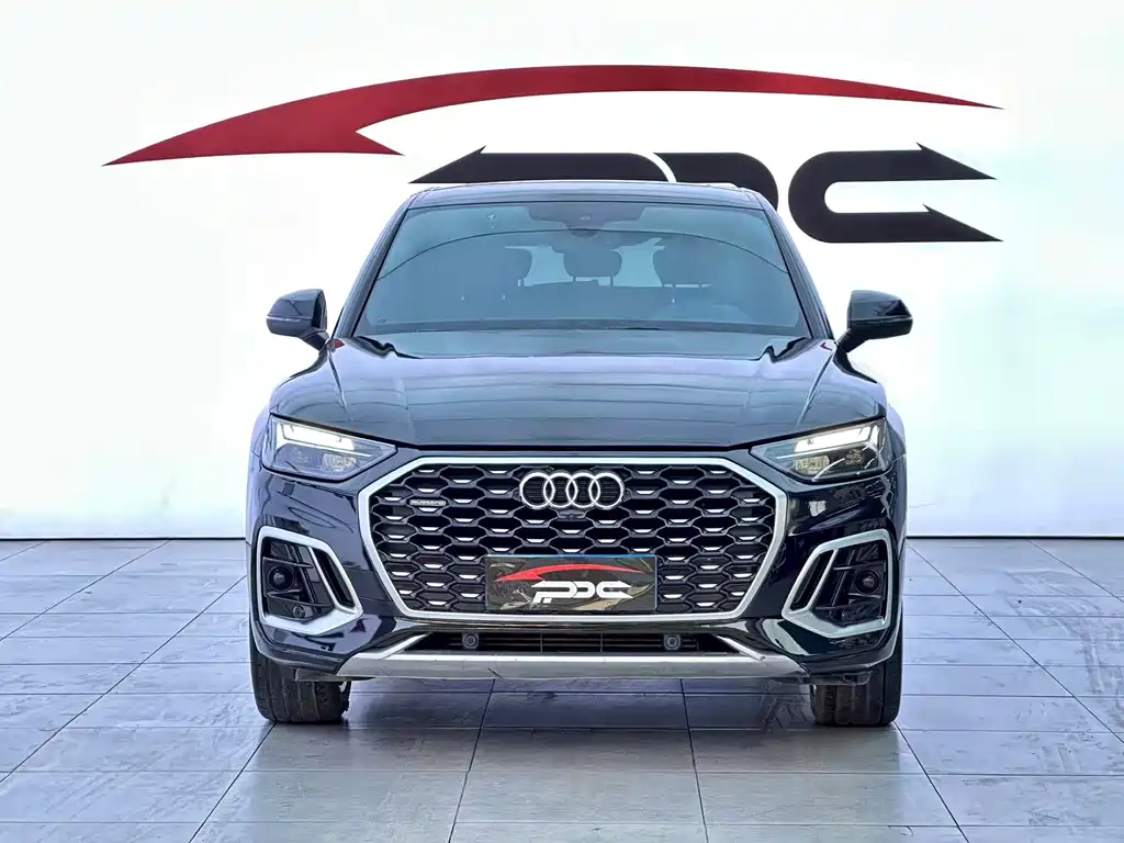 Audi Q5L Sportback — миниатюра 2