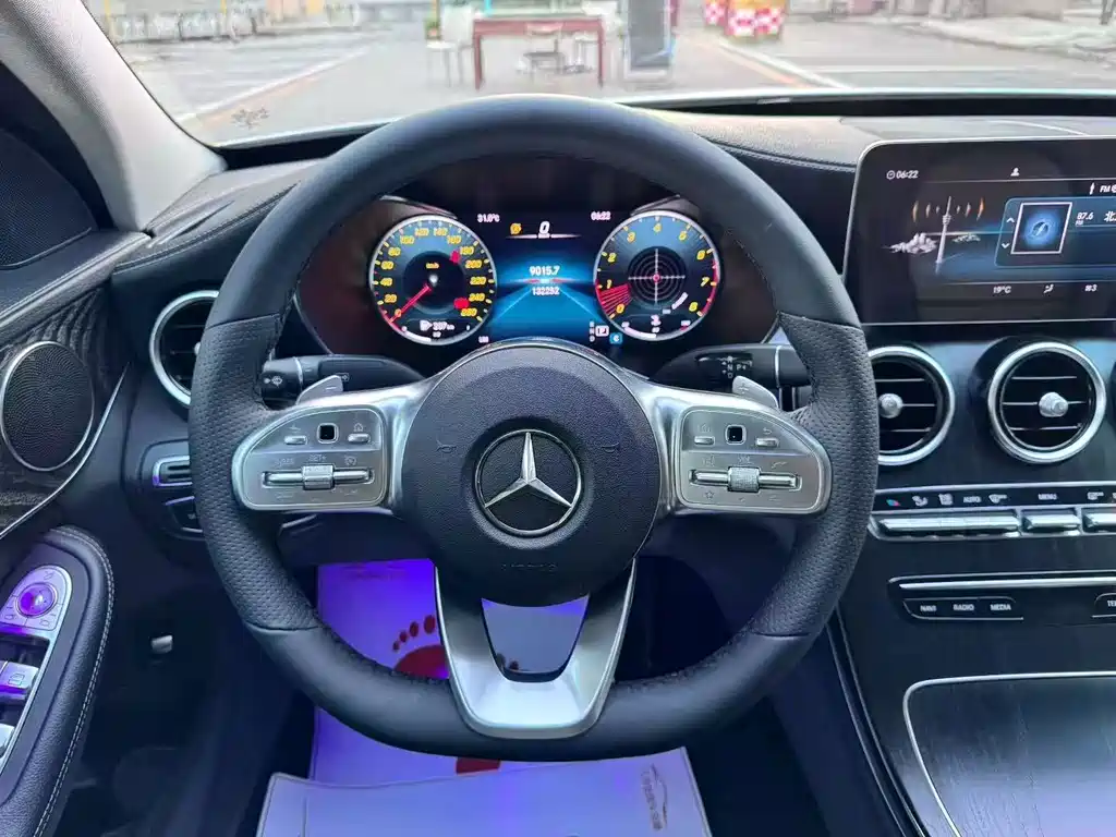 Mercedes-Benz C-Class — миниатюра 3
