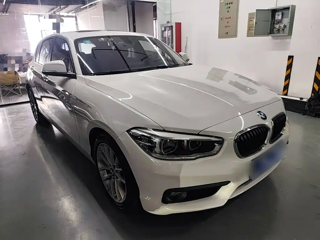 BMW 1 Series (Import) — миниатюра 4