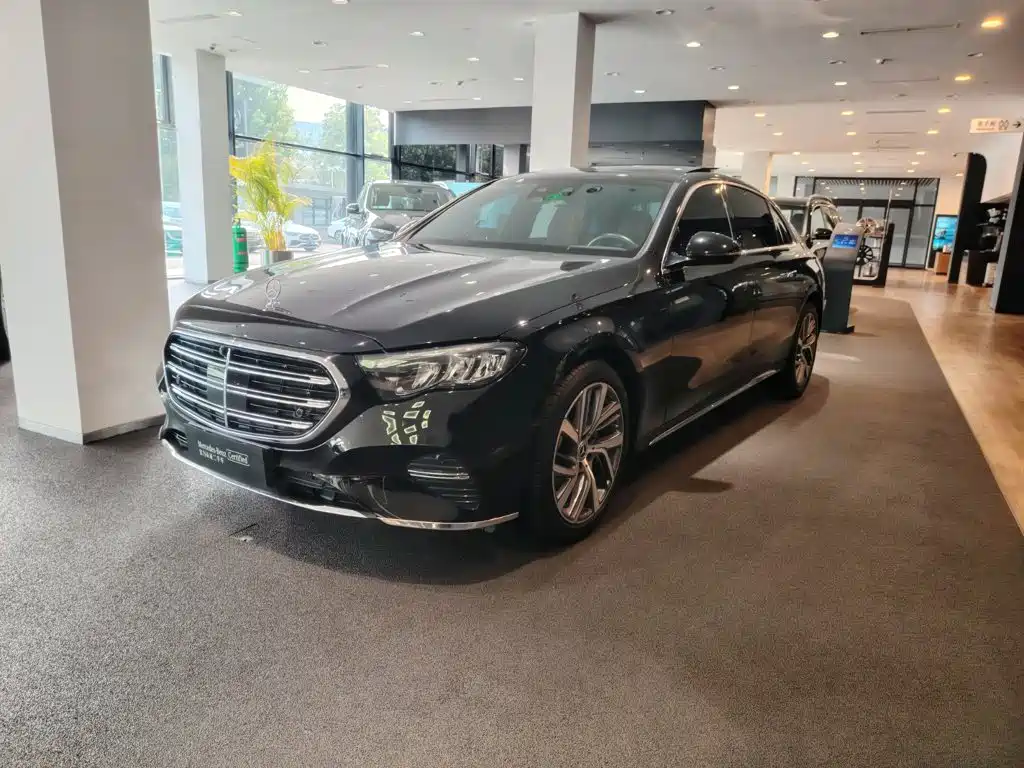 奔驰E级 2024款 E 300 L 时尚型 2024