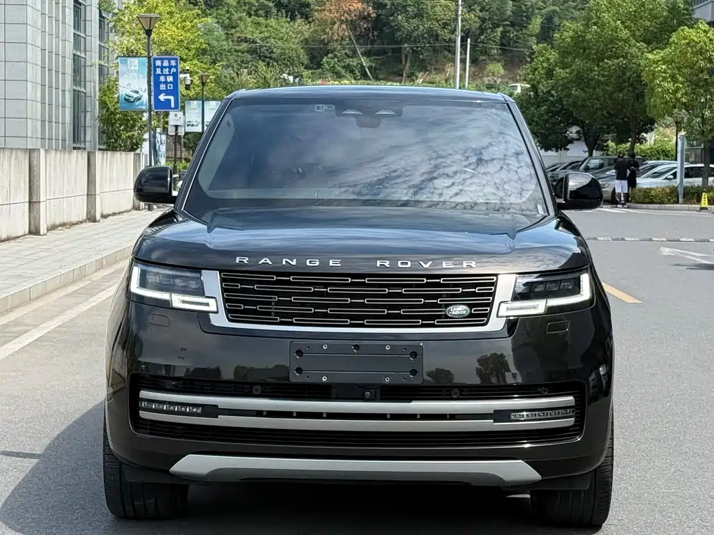Land Rover Range Rover — миниатюра 5