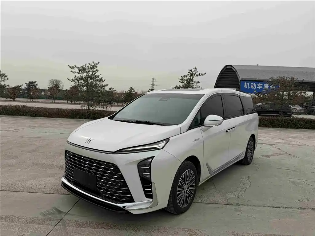 BUICK GL8 NEW ENERGY