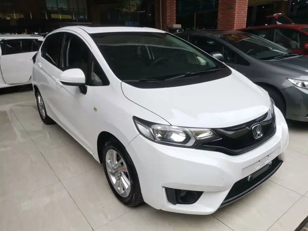 Honda Fit — миниатюра 4