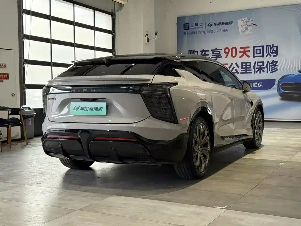 HiPhi HiPhi X 2021 Flagship 6 мест