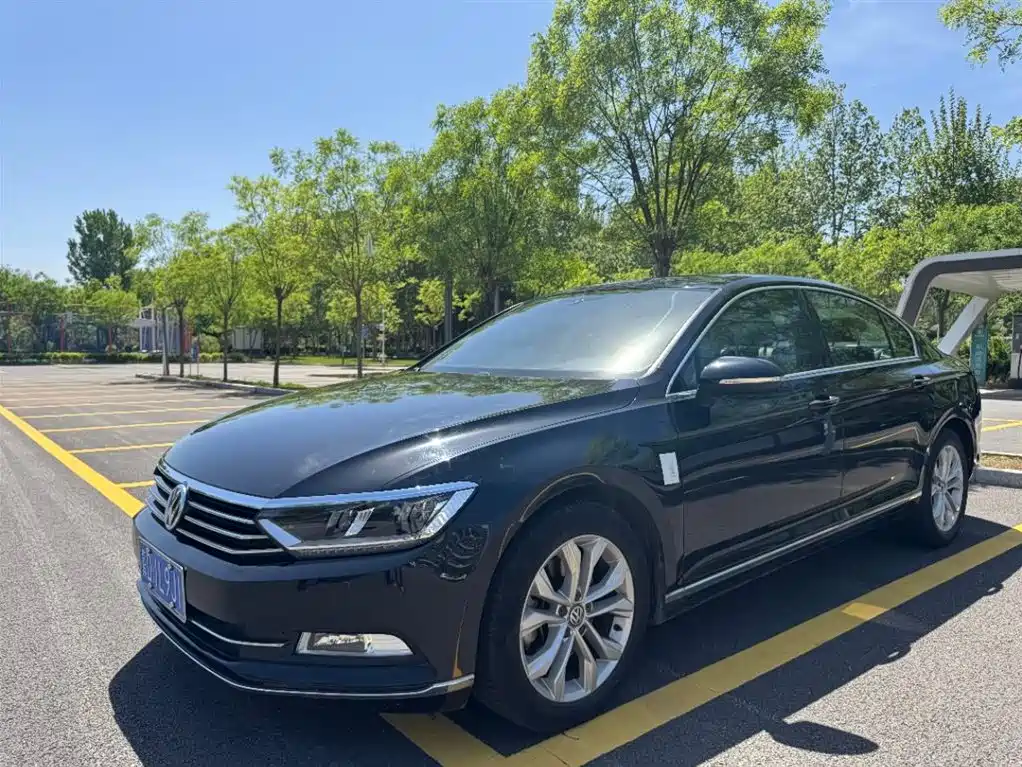 Купить Volkswagen Magotan