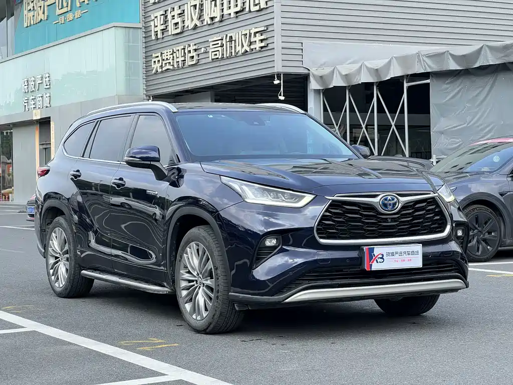 Toyota Highlander — миниатюра 2