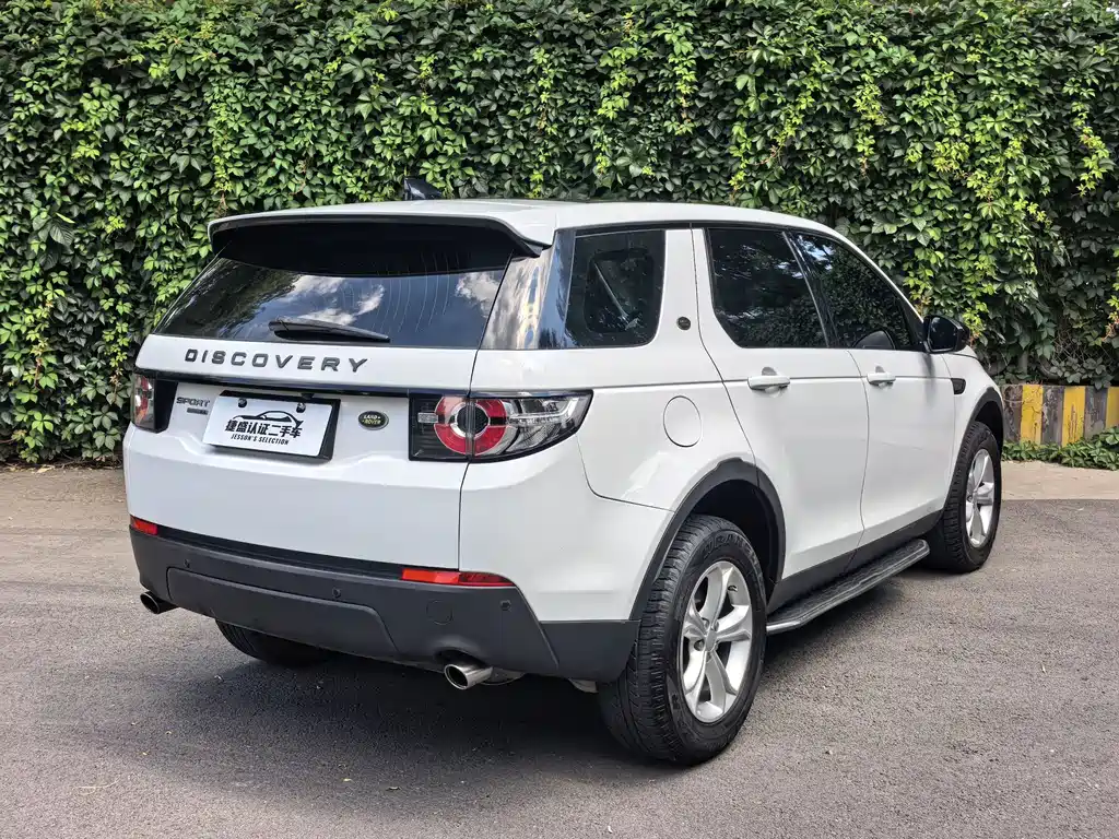 Land Rover Discovery Sport — миниатюра 6