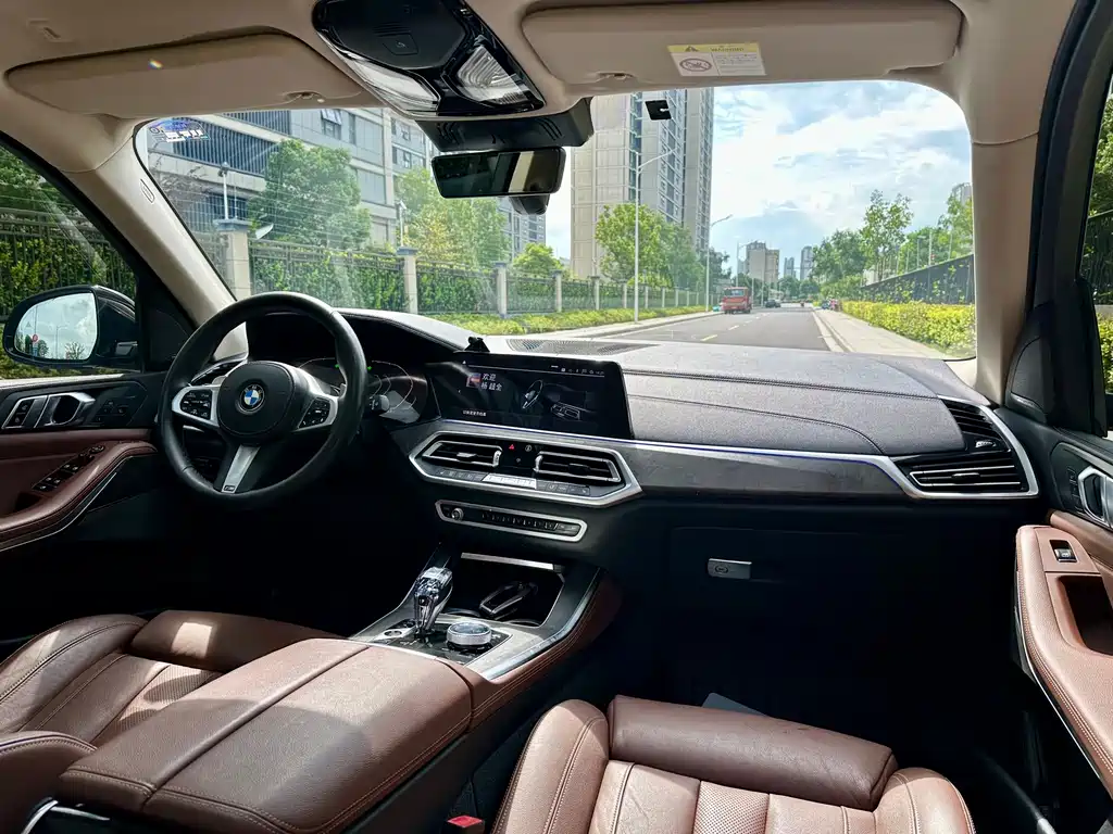 BMW X5 (Import) — миниатюра 10