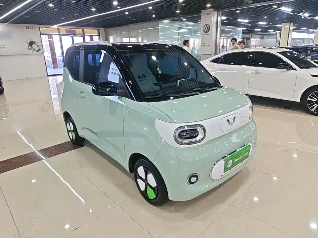 Wuling MINIEV — миниатюра 4
