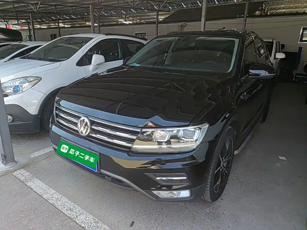 Volkswagen Tiguan L — миниатюра 2