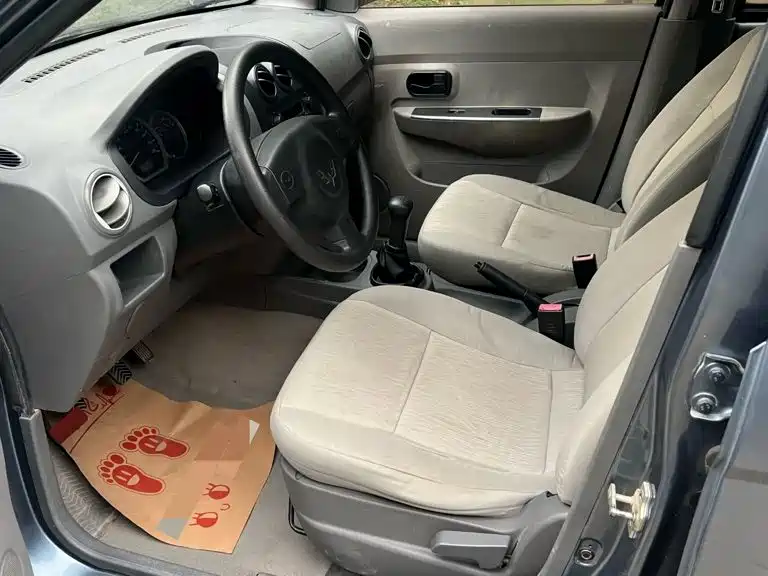 Wuling Hongguang — миниатюра 7