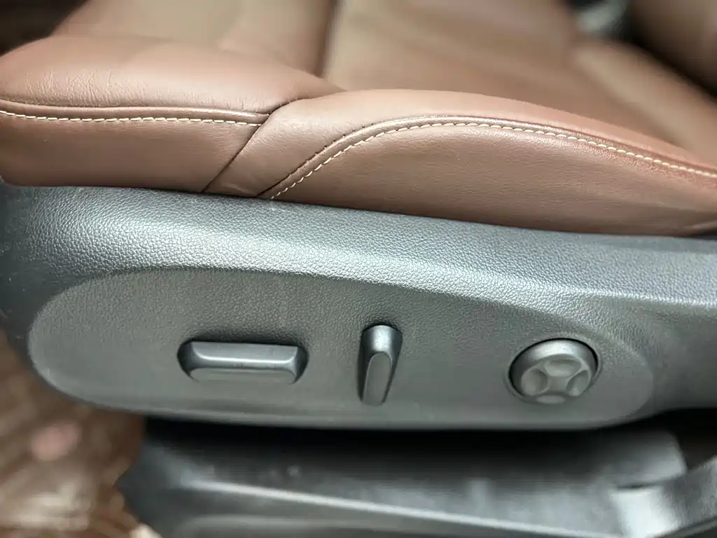 Buick Envision Plus — миниатюра 13