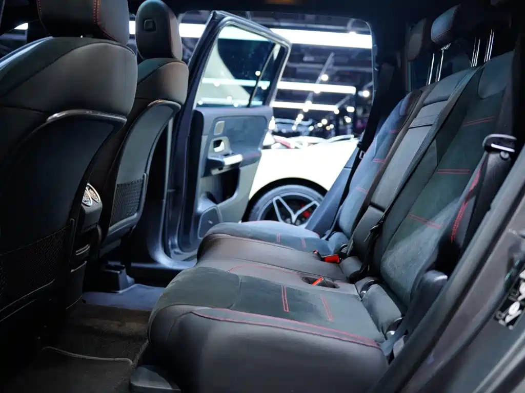 Mercedes-Benz GLB AMG — миниатюра 32