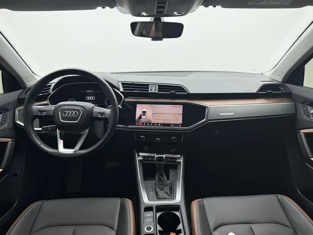 Audi Q3 — фотографии объявления, Фото 13