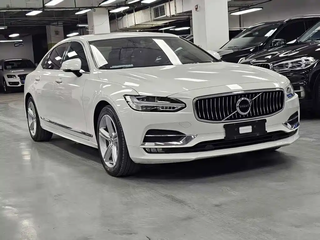 Volvo S90 — миниатюра 3