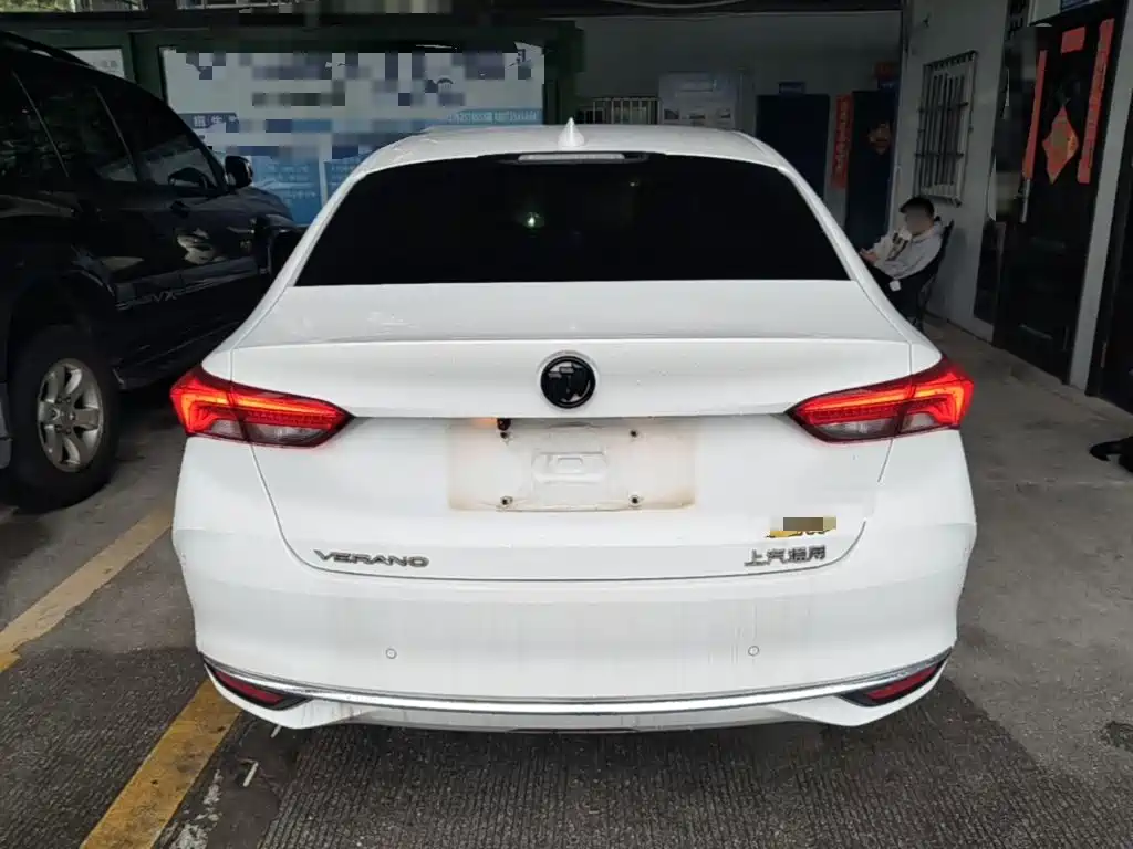 Buick Verano — миниатюра 6