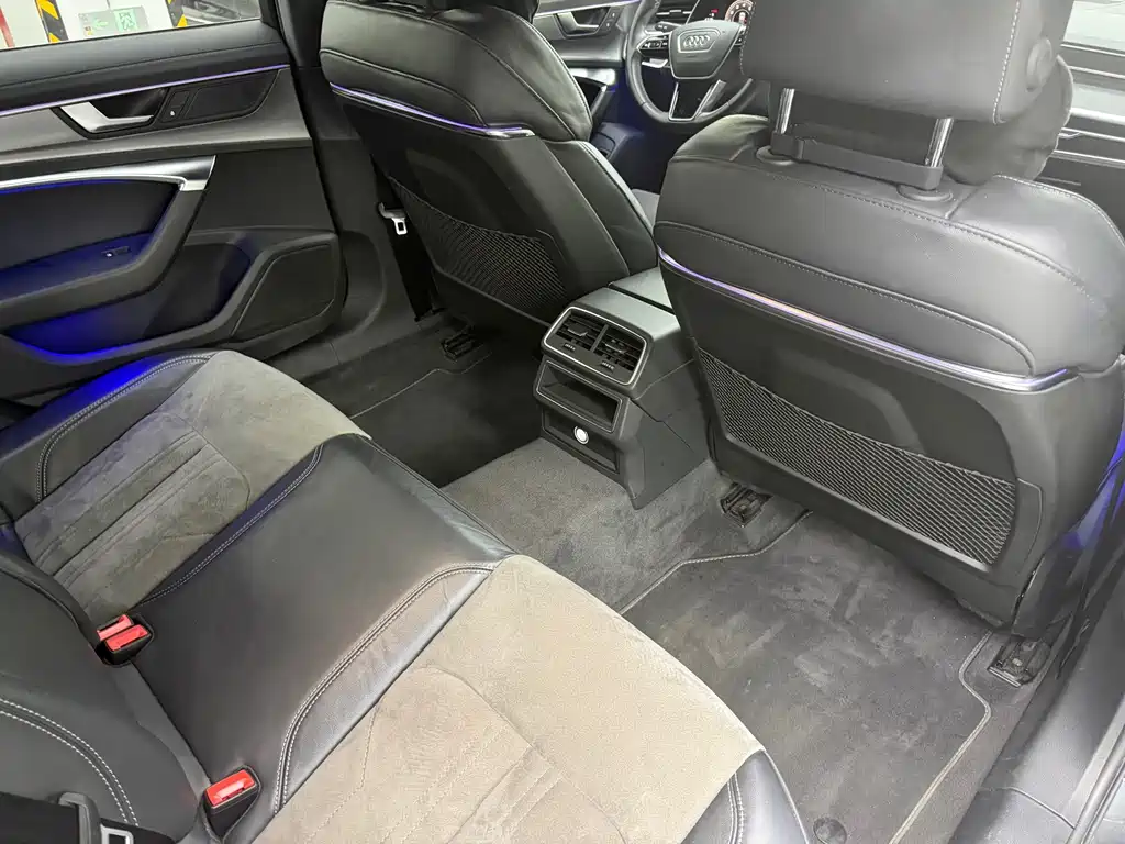 Audi A6L — миниатюра 8