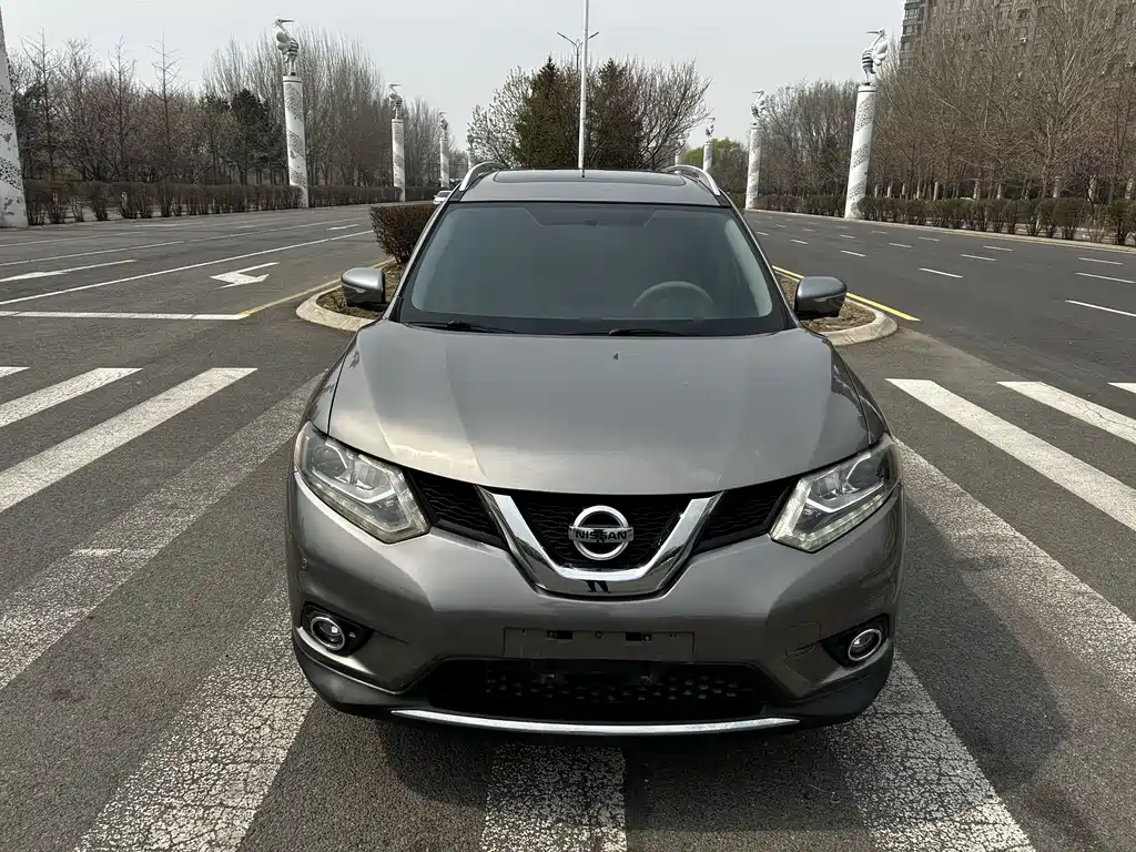Nissan X-Trail 2014