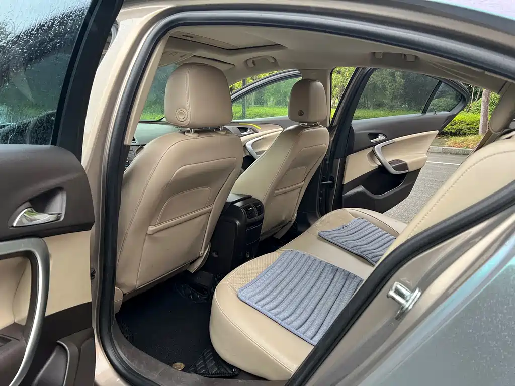 Buick Regal — миниатюра 5