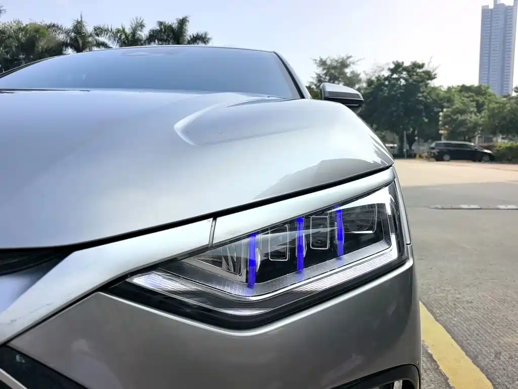 BYD Han — миниатюра 12