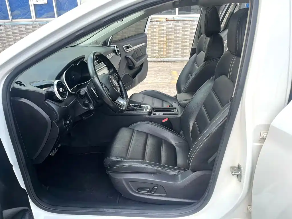 MG MG6 — миниатюра 4