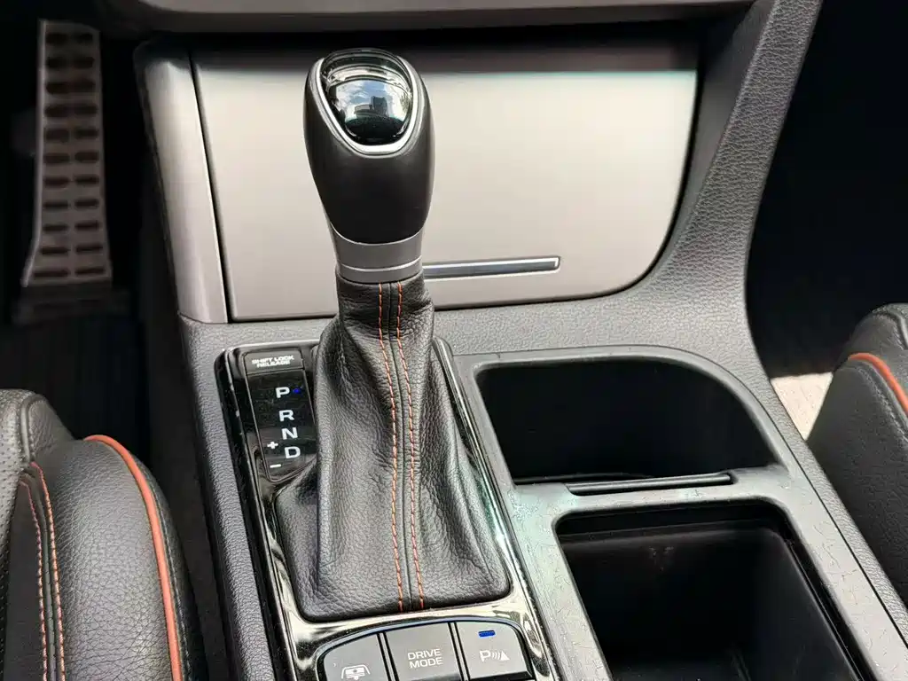 Hyundai Sonata — миниатюра 9