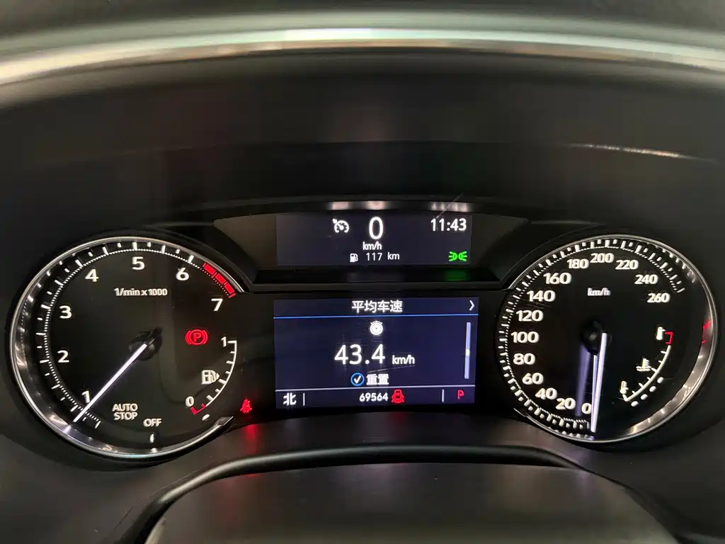 Cadillac CT5 — миниатюра 10