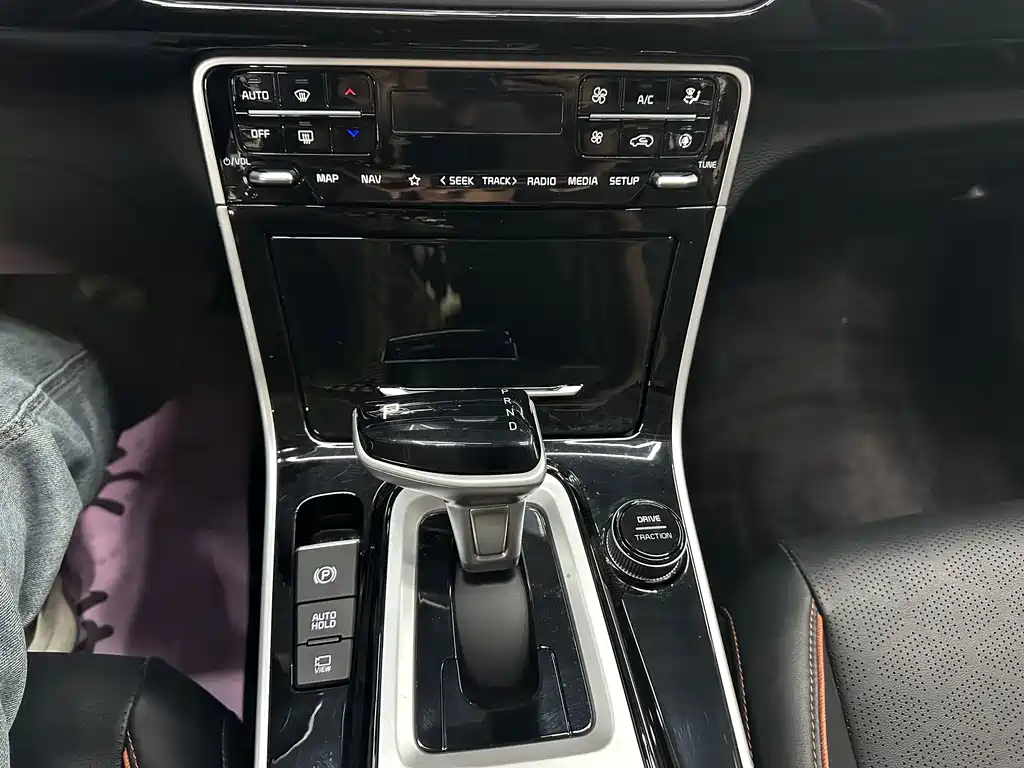 Kia Seltos — миниатюра 20
