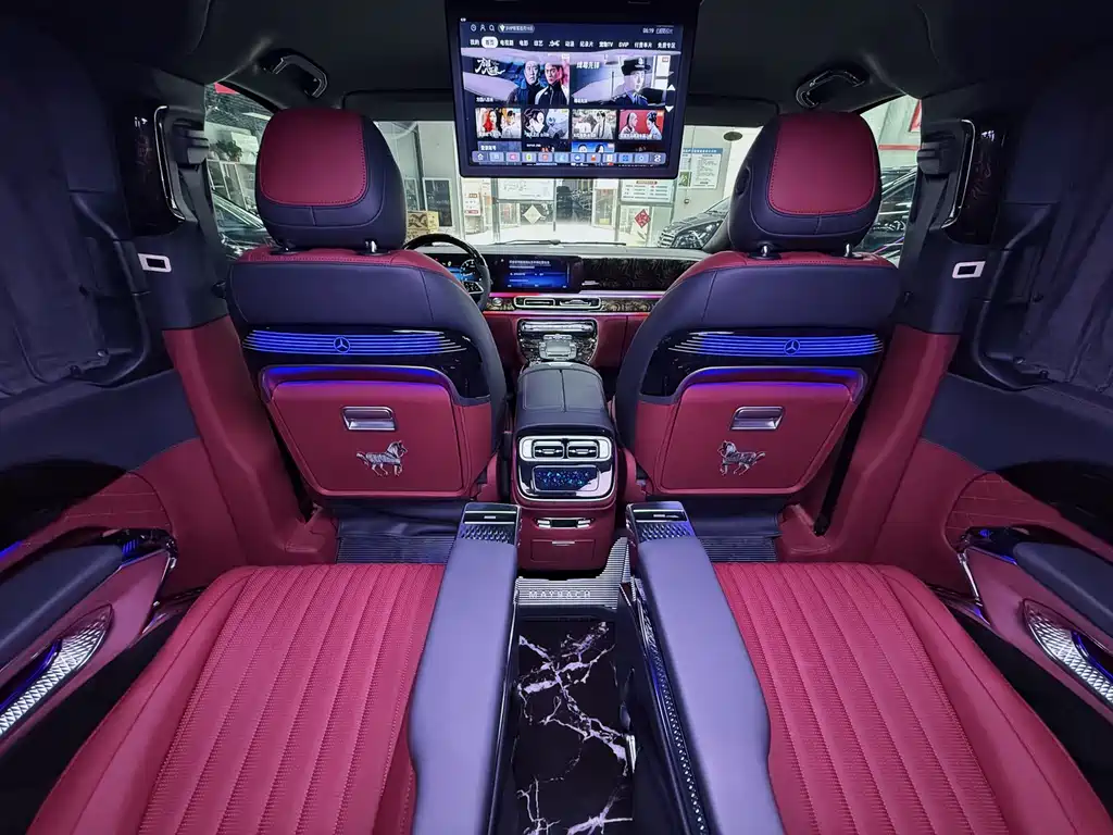 Mercedes-Benz Vito 2024 2.0T 7 мест