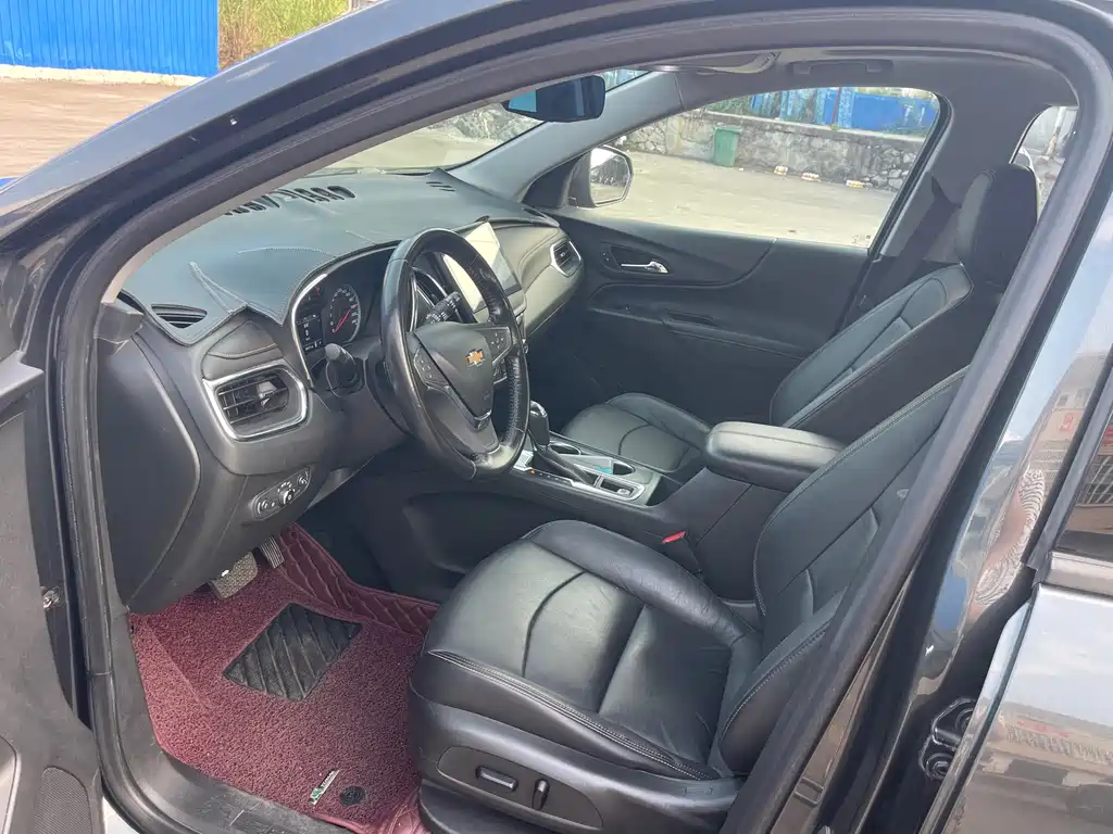 Chevrolet Equinox — миниатюра 9