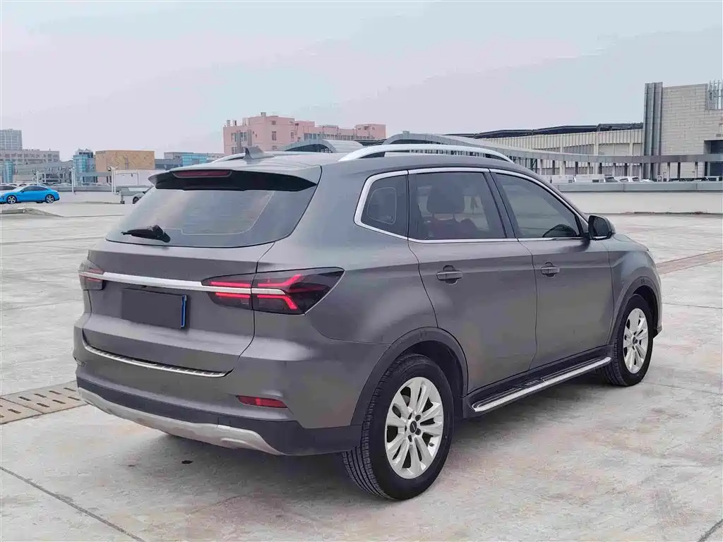Roewe RX5 — миниатюра 5