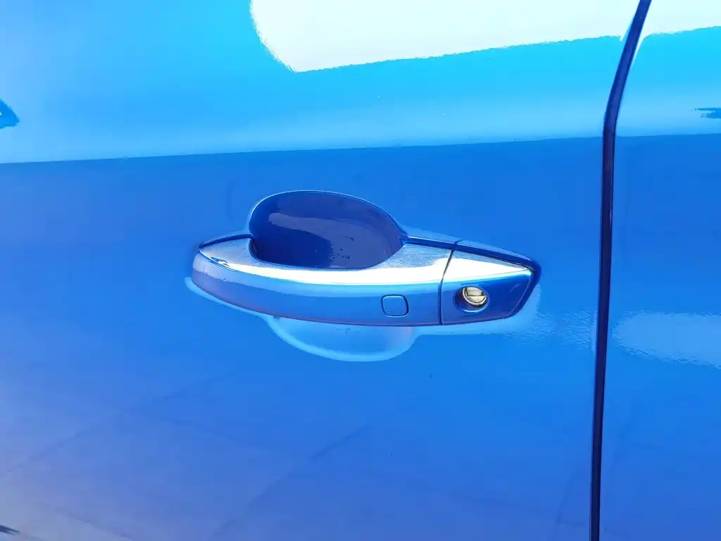 BYD MAX — миниатюра 18