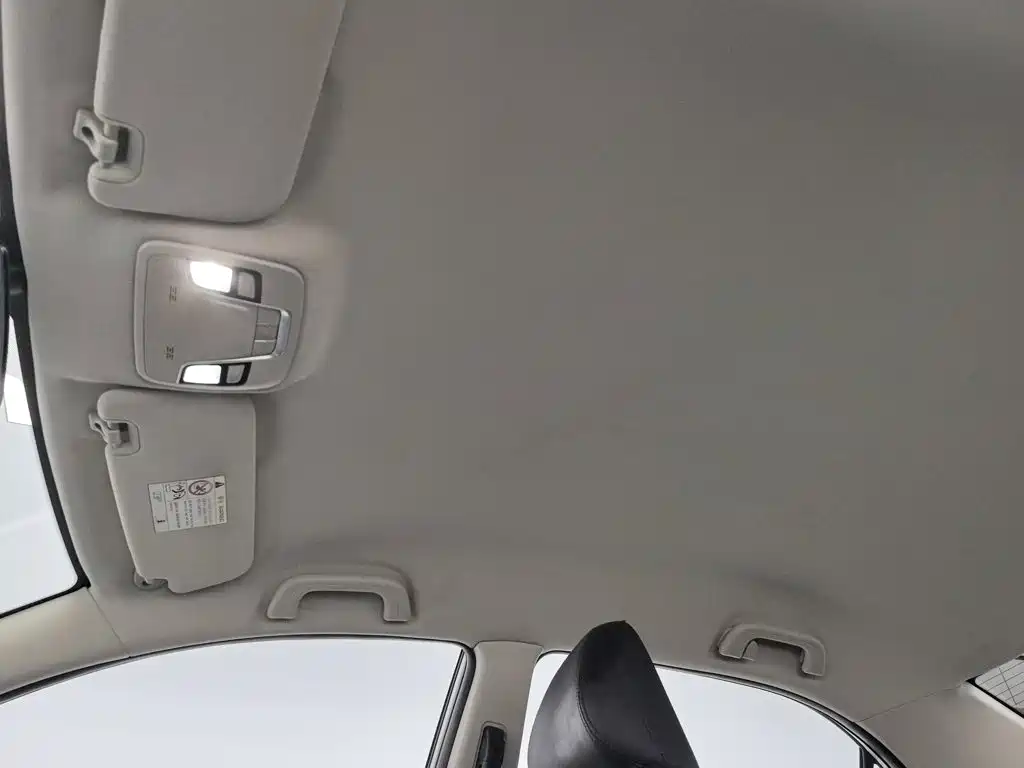 Geely Vision — миниатюра 14