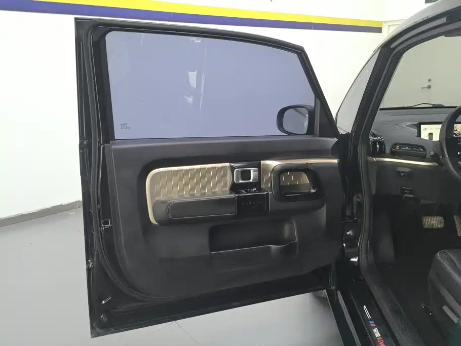 Baojun KiWi EV — миниатюра 7