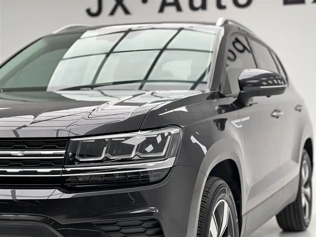 Volkswagen Tharu 2021 280TSI Comfort