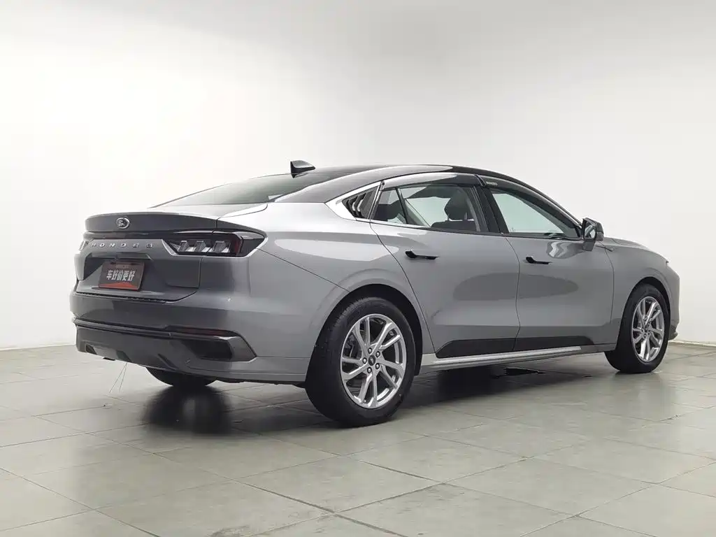 Ford Mondeo — миниатюра 2