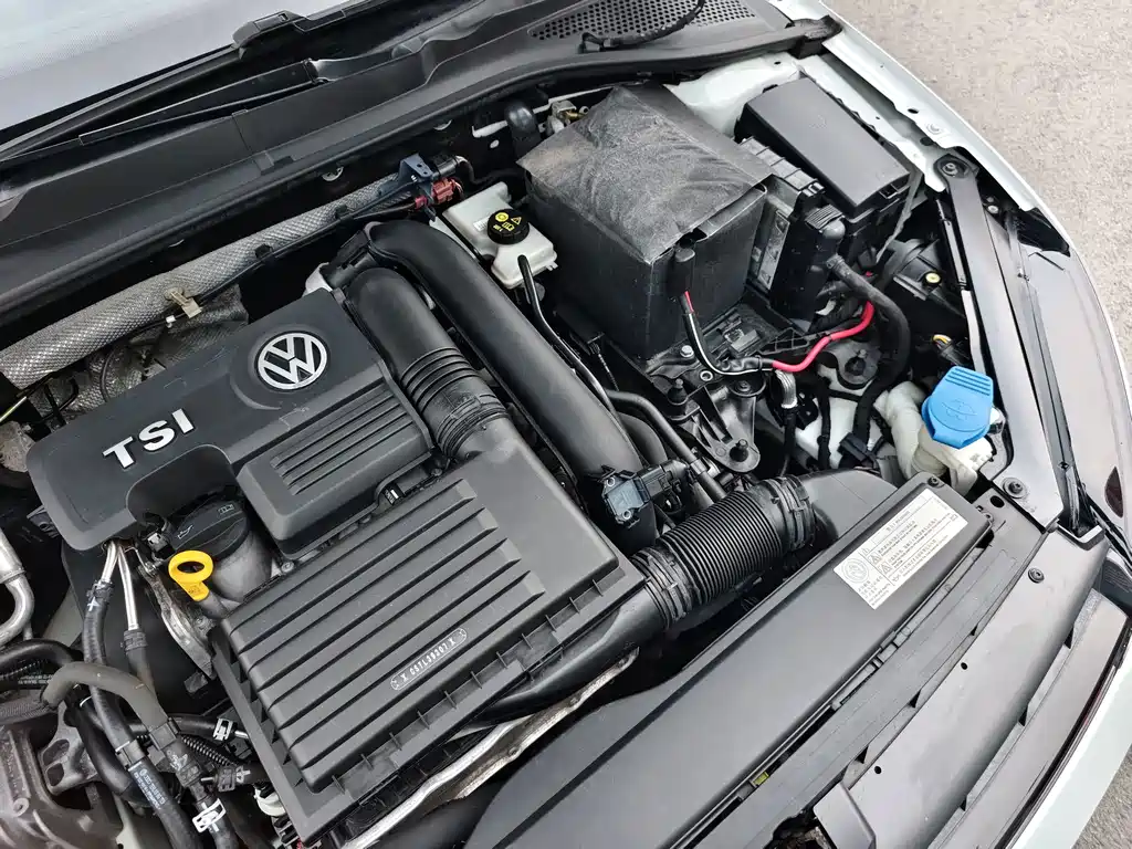 Volkswagen Golf — миниатюра 15