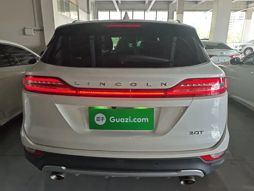 Lincoln MKC — миниатюра 6