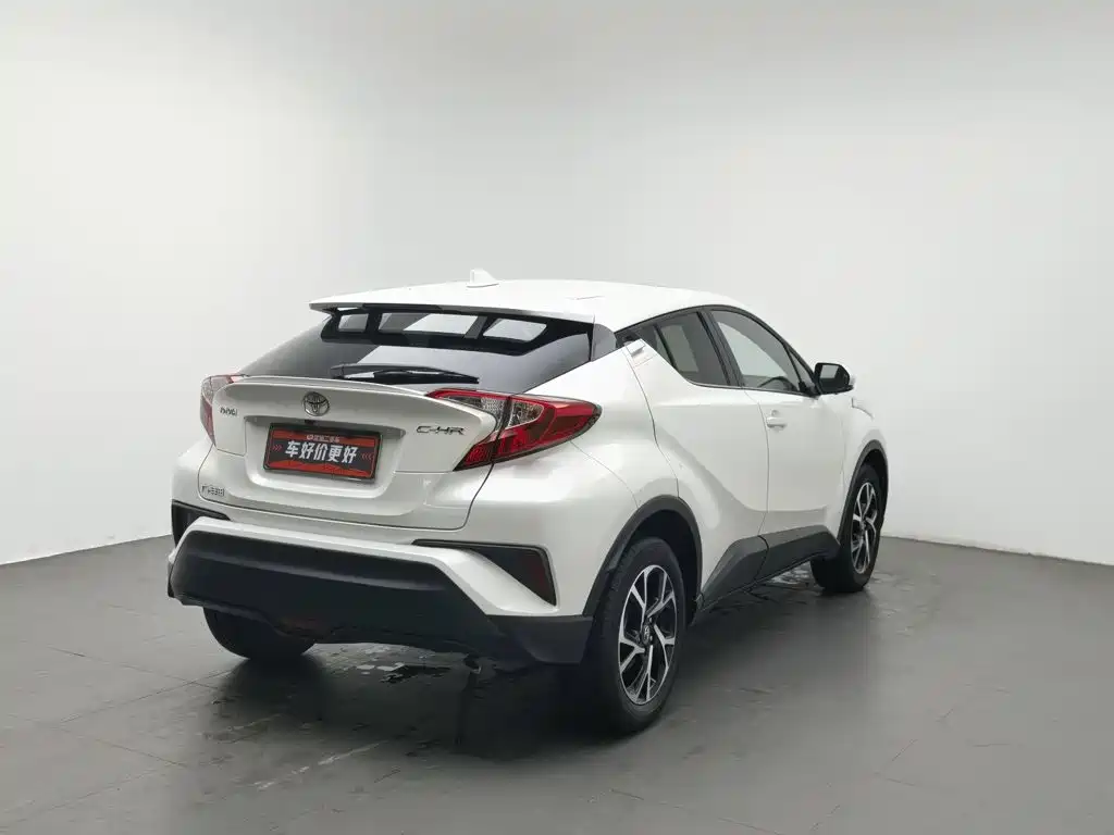 Toyota C-HR — миниатюра 2