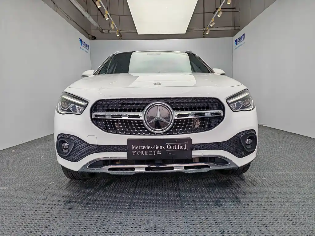 Mercedes-Benz GLA — миниатюра 2