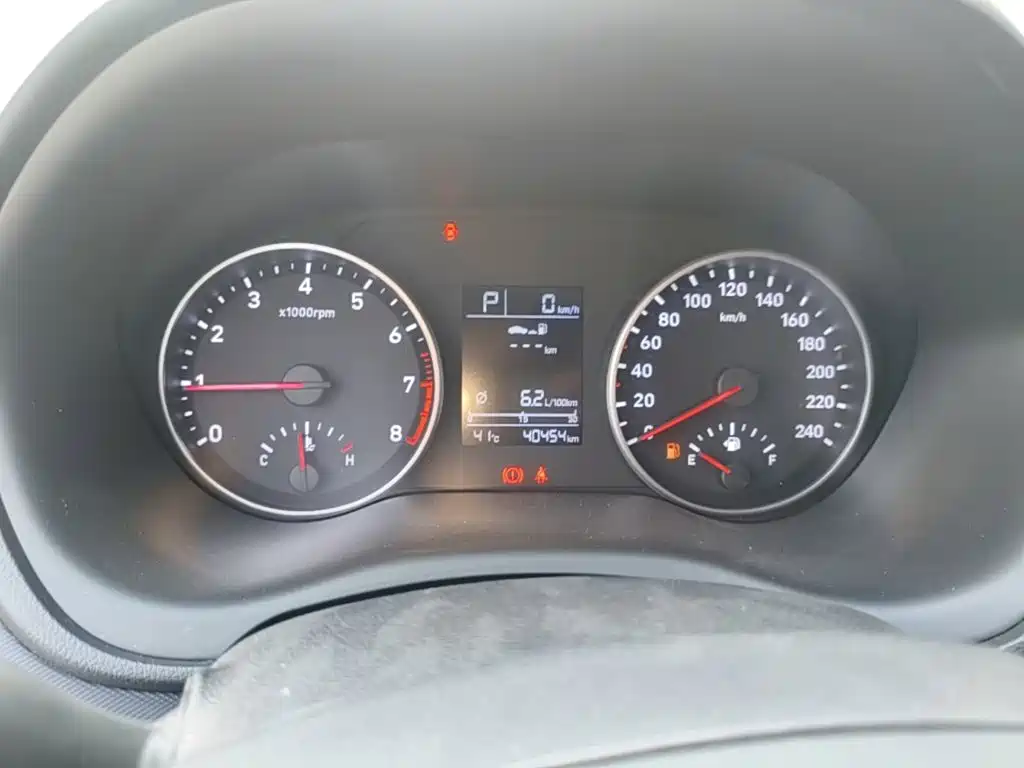 Hyundai Elantra — миниатюра 12