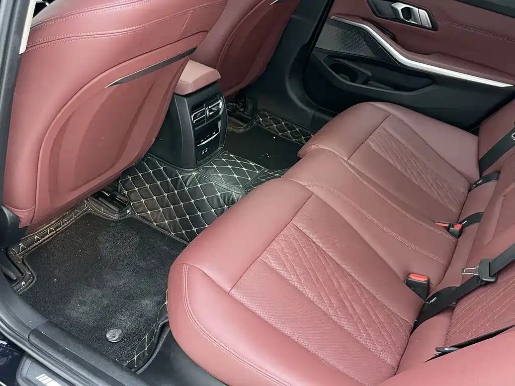 BMW 3 Series — миниатюра 24