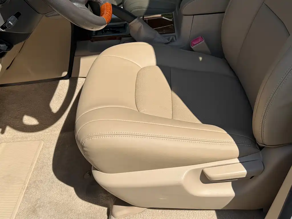 Toyota Land Cruiser — миниатюра 9