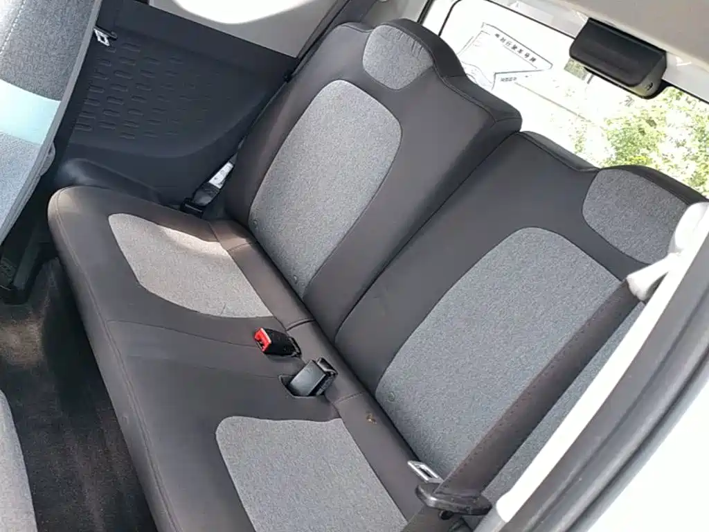 Wuling MINIEV — миниатюра 17