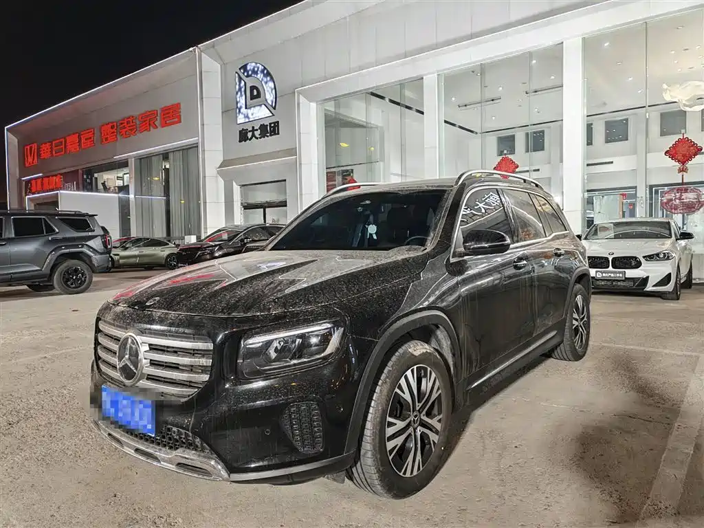 Mercedes-Benz GLB 2025