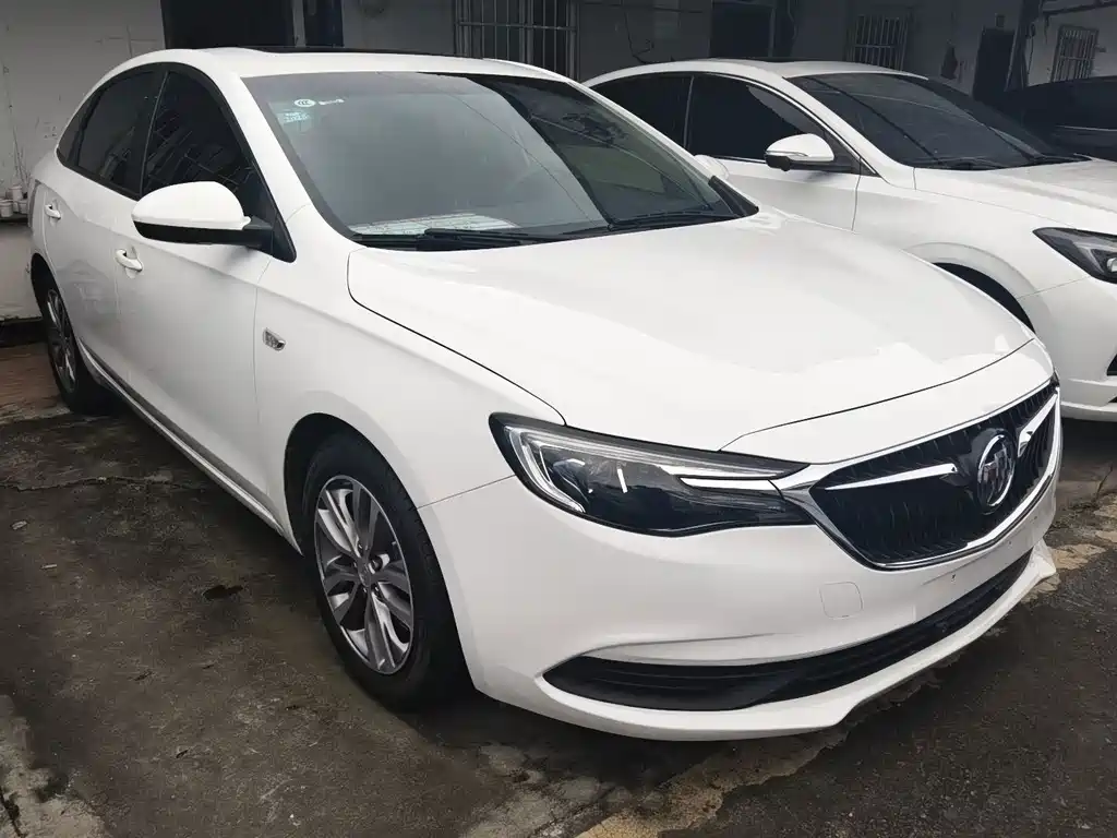 Buick Excelle — миниатюра 3