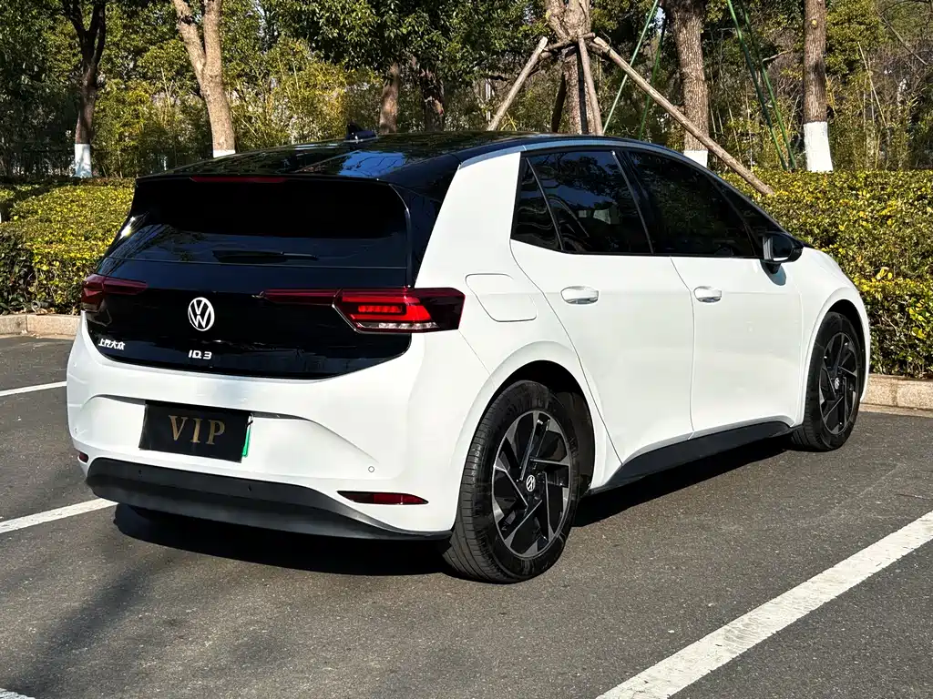 VOLKSWAGEN ID.3